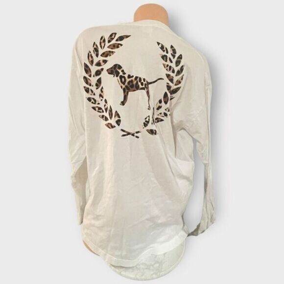 PINK Victoria's Secret Tops - Victoria’s Secret PINK XL Long Sleeve Campus Tee Cheetah Pup Ivy